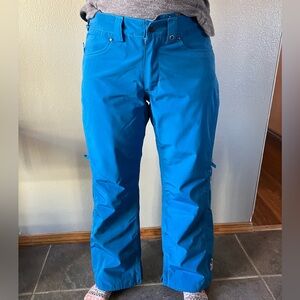 Burton Snow Gear - Skiing / Snowboarding